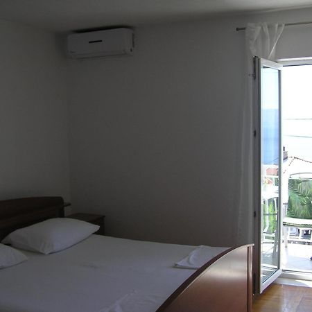 Guest House Adria เซนญ์ ภายนอก รูปภาพ