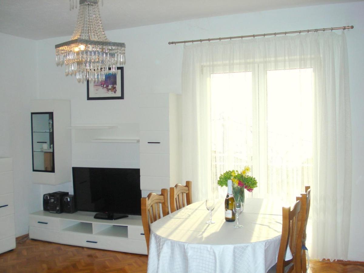Guest House Adria เซนญ์ ภายนอก รูปภาพ