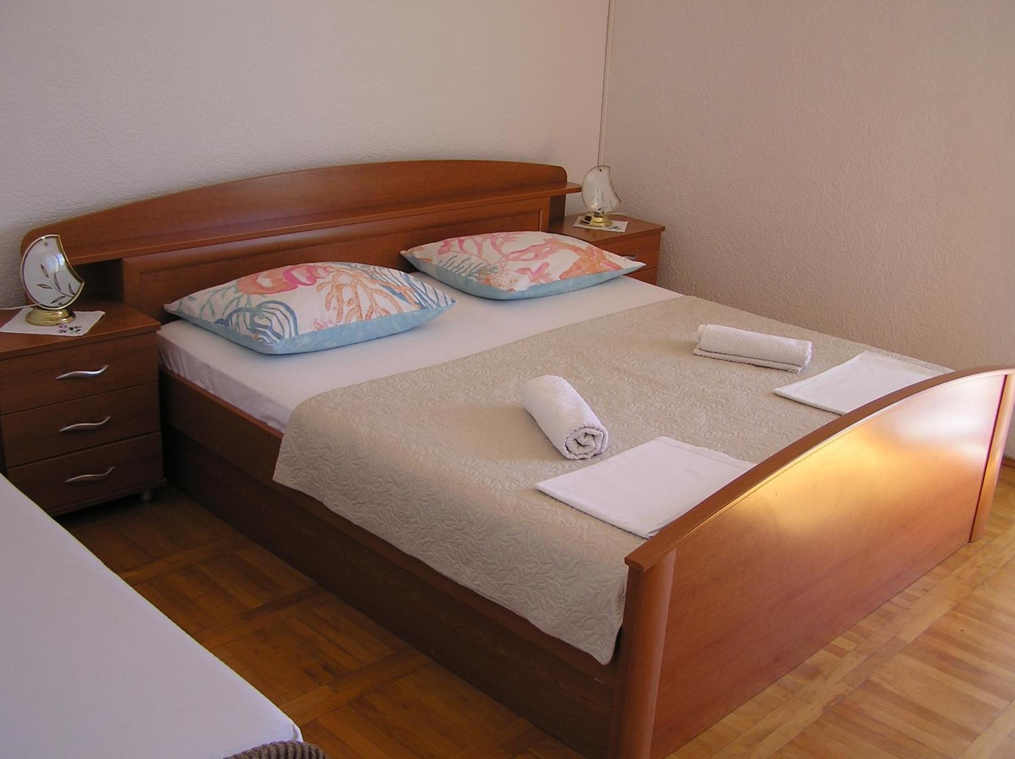 Guest House Adria เซนญ์ ภายนอก รูปภาพ